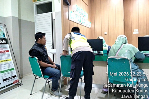 Pihak kepolisian melakukan pengecekan di rumah sakit. Foto: Dok. Polres Kudus