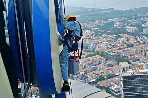 Ardi Suhardi (30), pekerja Rope Access asal Pandeglang. Foto: Dok. Pribadi
