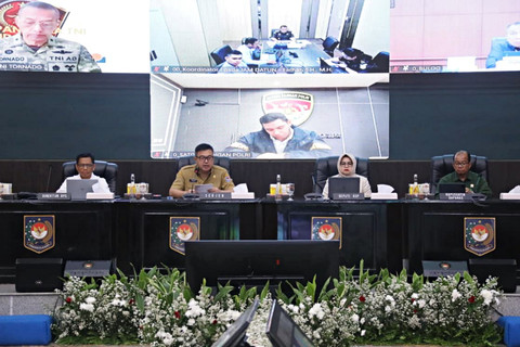 Sekjen Kemendagri, Tomsi Tohir memimpin Rapat Koordinasi Pengendalian Inflasi Daerah di Kantor Pusat Kemendagri, Jakarta, Selasa (5/5/2026). Foto: Dok. Kemendagri