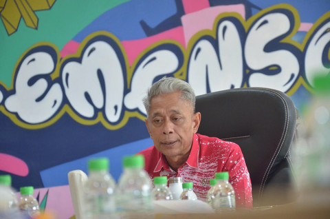 Wakil Menteri Sosial Agus Jabo Priyono  saat menerima audiensi Kepala Dinas Sosial Grobogan, Indri Agus Velawati; dan Kabid Linjamsos Grobogan, Soemiati di Kantor Kemensos, Jakarta Pusat, Selasa (5/5/2026).  Foto: Dok. Kemensos
