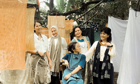 Foto Tim Kana Goods ,Earthen Project & Flamingo T-Yarn. Foto: Dokumentasi pribadi