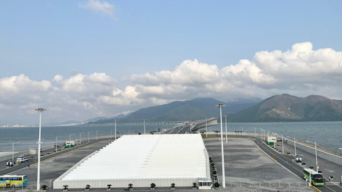 Penampakan terowongan bawah laut yang tersambung dengan Jembatan Hong Kong-Zhuhai-Macau (HZM). Foto: Fariza Rizky Ananda/kumparan