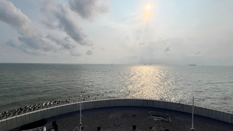 Delta Sungai Mutiara dilihat dari salah satu pulau buatan di Jembatan Hong Kong-Zhuhai-Macau (HZM). Foto: Fariza Rizky Ananda/kumparan.