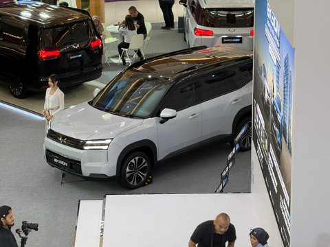 Wuling Eksion di Summarecon Mall Serpong, Tangerang, Sabtu (9/5/2026). Foto: Syahrul Ghiffari/kumparan