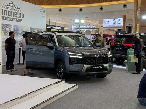 Wuling Eksion di Summarecon Mall Serpong, Tangerang, Sabtu (9/5/2026). Foto: Syahrul Ghiffari/kumparan