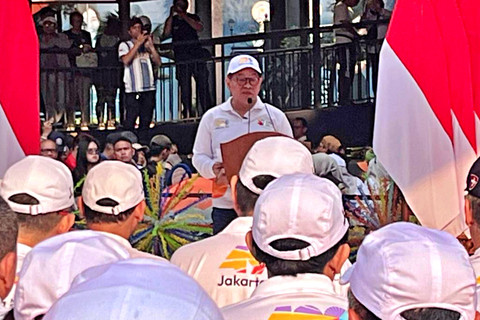 Gubernur DKI Jakarta Pramono Anung dalam Deklarasi Gerakan Pilah Sampah dan Pencanangan HUT 499 Jakarta di Rasuna Said, Jakarta Selatan, Minggu (10/5/2026). Foto: Nasywa Athifah/kumparan
