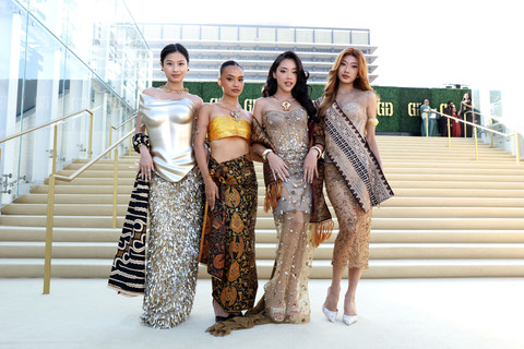 Girl group asal Indonesia No Na menghadiri Gold Gala 2026 di The Music Center, Los Angeles, California, Amerika Serikat, Sabtu (9/5/2026). Foto: Araya Doheny/Getty Images/AFP