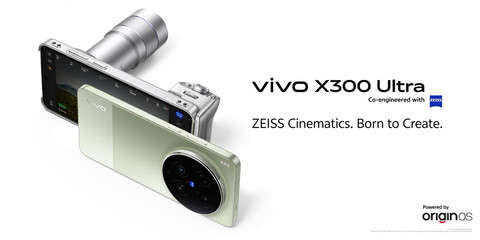 vivo X300 Ultra dengan tambahan aksesori 400mm Telephoto Extender Gen 2 Ultra dan Imaging Grip Kit. Foto: Thomas Bosco/kumparan
