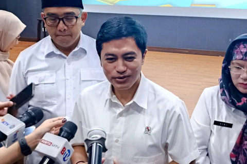 Wakil Menteri Kesehatan, Dante Saksono Harbuwono, usai Kunjungan Lapangan Tematik dan Media Briefing "Mengejar Anak Zero Dose di Kota Bandung" di UPTD Pelatihan Kesehatan Dinas Kesehatan Prov. Jabar pada Selasa (12/5/2026). Foto: Abisatya/kumparan