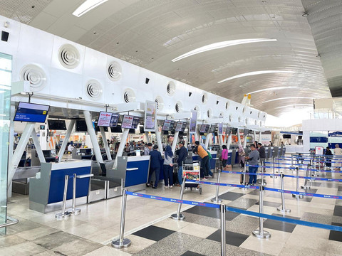 Suasana bandara internasional Kualanamu tetap berjalan normal imbas listrik padam di Sumatera, Sabtu (23/5/2026). Foto: Dok. Humas Angkasa Pura Aviasi