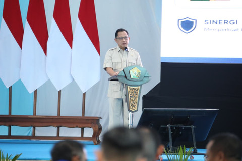 Mendagri Tito Karnavian minta Pemda aktifkan FKUB dan TPKS sebagai instrumen deteksi dini pencegahan konflik di Sulawesi, Sabtu (30/5/2026). Foto: Kemendagri RI