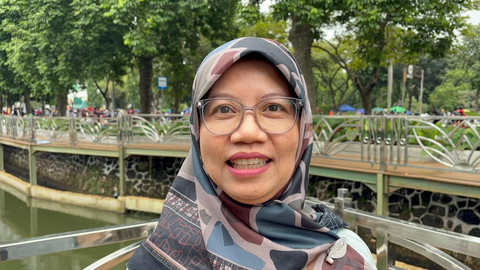 Dian, warga yang membuat paspor di CFD Tegar Beriman, Cibinong, Kab Bogor, Minggu (31/5/2026). Foto: Nauval Pratama/kumparan