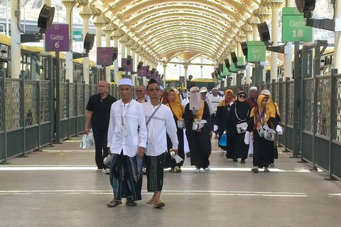 Terminal Bus Shalawat Syib Amir dekat Masjidil Haram. Foto: MCH 2026