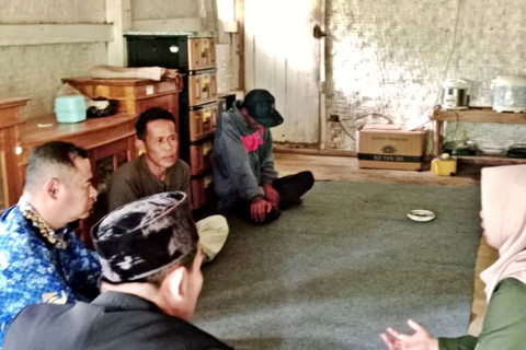 Kediaman Ayi Solehudin (49), warga Kampung Subela RT 03/05, Desa Sukajadi, Kecamatan Campaka, Kabupaten Cianjur, Jawa Barat yang ditemukan dalam kondisi linglung di hutan Gunung Salak. Foto: Dok. Purwanda