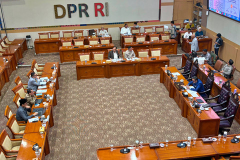 Suasana rapat dengar pendapat Komisi III DPR membahas masukan terkait RUU Polri di Kompleks Parlemen, Senayan, Jakarta, Rabu (3/6/2026). Foto: Nasywa Athifah/kumparan