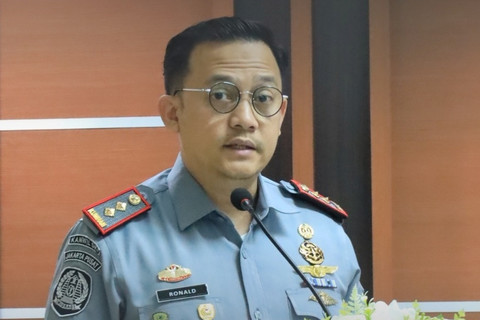 Ronald Arman Abdullah saat menjabat sebagai Kepala Kantor Imigrasi Jakarta Pusat. Foto: Facebook/Kantor Imigrasi Kelas I Jakarta Pusat