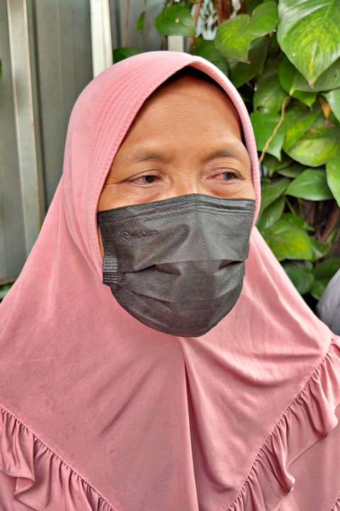 Darni (57), Guru PAUD sekaligus Ketua RW 04 Kelurahan Kebon Kosong, Kemayoran, Jakarta Pusat yang menjadi korban kebakaran pada Rabu (3/6/2026). Foto: Ryan Iqbal/kumparan