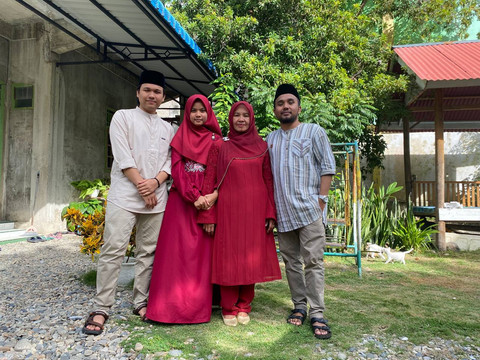 Ibu dan anak-anaknya. Foto: Dokumentasi pribadi