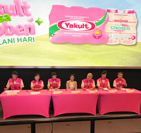 Acara Press Conference Peluncuran Varian Yakult Rasa Stroberi di CGV Grand Indonesia, Jakarta Pusat, Senin (25/5/2026). Foto: Eka Nurjanah/kumparan