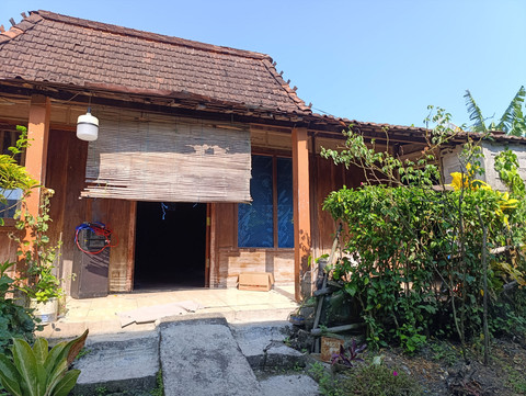 Kediaman rumah almarhum Suhardi di Kabupaten Demak, Jawa Tengah.  Foto: Vega Maarijil Ula/kumparan