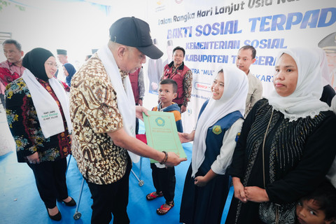 Peringati HLUN 2026, Kemensos gelar bakti sosial terpadu mulai dari operasi katarak hingga khitanan massal di Tangerang, Kamis (4/6/2026). Foto: Dok. Kemensos