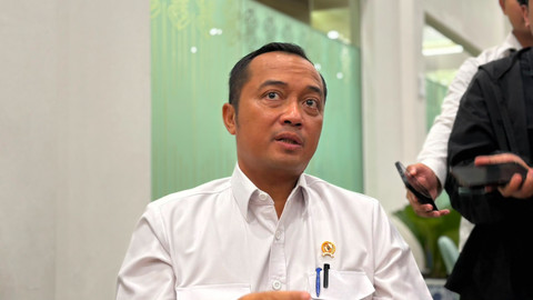 Mensesneg Prasetyo Hadi di Kompleks Istana Kepresidenan, Jakarta, Kamis (4/6/2026). Foto: Zamachsyari/kumparan