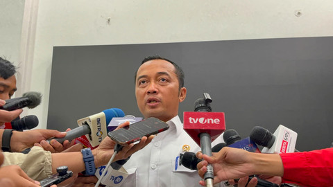 Mensesneg Prasetyo Hadi di Kompleks Istana Kepresidenan, Jakarta, Kamis (4/6/2026). Foto: Zamachsyari/kumparan