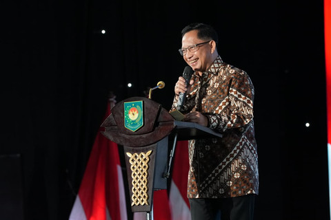 Kemendagri memberi penghargaan kepada Pemda lewat Apresiasi Pemerintah Daerah Berprestasi 2026 Regional Jawa-Bali di Daerah Istimewa Yogyakarta (DIY), Kamis (4/6/2026). Foto: Kemendagri RI