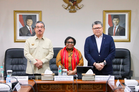 Wamendagri Ribka Haluk puji pertumbuhan ekonomi Ambon dan MBD yang sukses melampaui rata-rata nasional, Jumat (5/6/2026). Foto: Kemendagri RI
