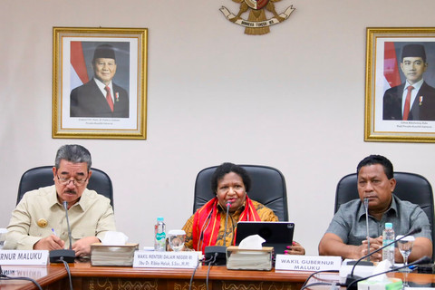 Wamendagri Ribka Haluk puji pertumbuhan ekonomi Ambon dan MBD yang sukses melampaui rata-rata nasional, Jumat (5/6/2026). Foto: Kemendagri RI