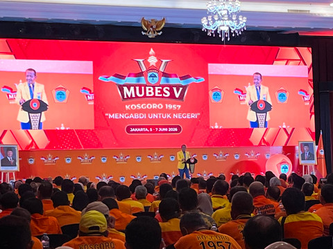 Ketua Umum Partai Golkar Bahlil Lahadalia saat acara Mubes V Kosgoro 1957 di kawasan Gambir, Jakarta Pusat, Jumat (5/6/2026). Foto: Nasywa Athifah/kumparan