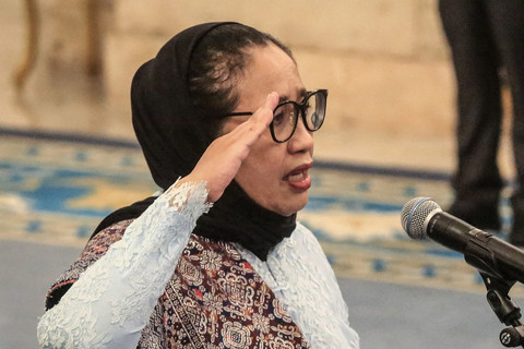 Kepala Badan Gizi Nasional yang baru dilantik, Nanik Deyang, menghadiri upacara pelantikannya di Istana Kepresidenan, Jakarta, Senin (8/6/2026). Foto: STR / AFP