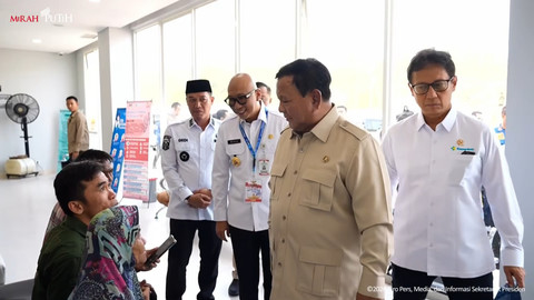 Presiden Republik Indonesia Prabowo Subianto tiba di Krui, Pesisie Barat, Lampung, Rabu (10/6/2026) untuk mersesmikan Rumah Sakit Umum Daerah (RSUD) KH. M. Thohir Krui. Foto: YouTube/ Sekretariat Presiden