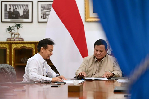 Menteri Kesehatan Budi Gunadi Sadikin menghadap Presiden Prabowo Subianto untuk melaporkan hasil nyata perkembangan pelaksanaan Program Hasil Terbaik Cepat (PHTC) di bidang kesehatan pada Selasa, (9/6/2026). Foto: Instagram/ @sekretariat.kabinet