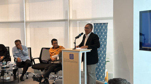 Peneliti Senior PPPI & Dosen Universitas Paramadina, Wachid Ridwan, memberikan sambutan dalam acara Launching & Bedah Buku: Estafet Ideologi Sumitro ke Prabowo karya Dr. Hendri Satrio, Universitas Paramadina, Jakarta (10/6/2026). Foto: Kevin Daniel/kumparan