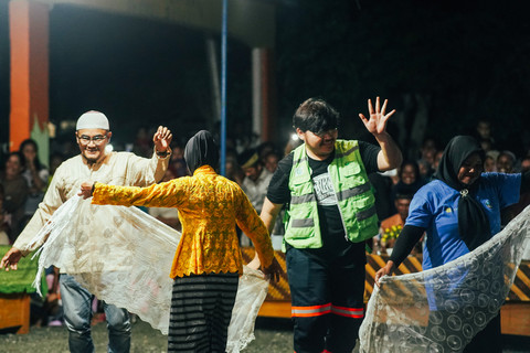 Pagelaran Kesenian Ngibi di Kantor Desa Soligi, Pulau Obi, Halmahera Selatan, pada 9 Juni 2026. Foto: Dok. Istimewa