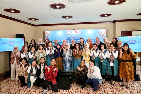 Ketua Harian Dekranas Tri Tito ajak pengurus optimalkan komunikasi publik dan media sosial untuk angkat eksistensi kerajinan nasional, Kamis (11/6/2026). Foto: Kemendagri RI