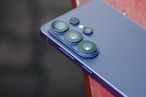 Empat kamera belakang Galaxy S26 Ultra. Foto: Syawal Darisman/kumparan