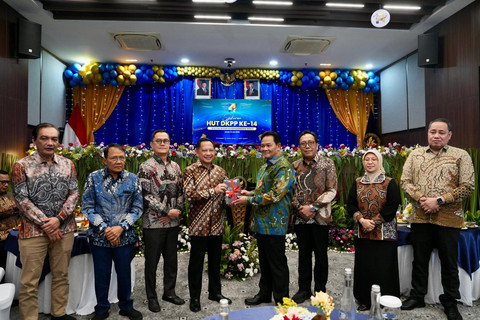 Rayakan HUT ke-14, Mendagri Tito ajak DKPP fokus edukasi penyelenggara Pemilu agar terhindar dari pelanggaran hukum dan etika, Jumat (12/6/2026). Foto: Kemendagri RI