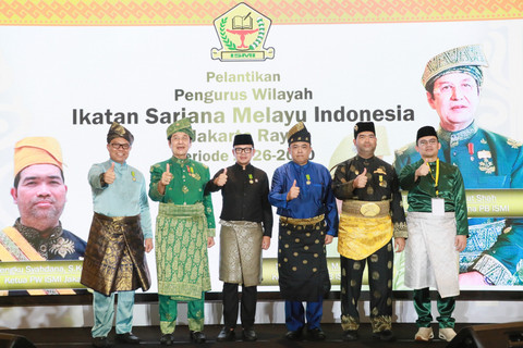 Wamendagri Bima Arya tegaskan pentingnya penguatan karakter generasi muda berbasis nilai budaya dan etika untuk menyambut Indonesia Emas 2045. Foto: Kemendagri RI