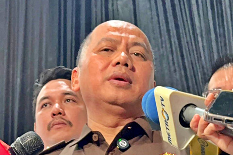 Kapuspenkum Kejagung Anang Supriatna, saat memberikan keterangan usai menghadiri kegiatan Penyerahan Hasil Lelang BPA Fair 2026 ke Kementerian Keuangan di Kantor Badan Pemulihan Aset Kejaksaan RI, Jakarta, Senin (15/6/2026). Foto: Jeni Ritanti/kumparan
