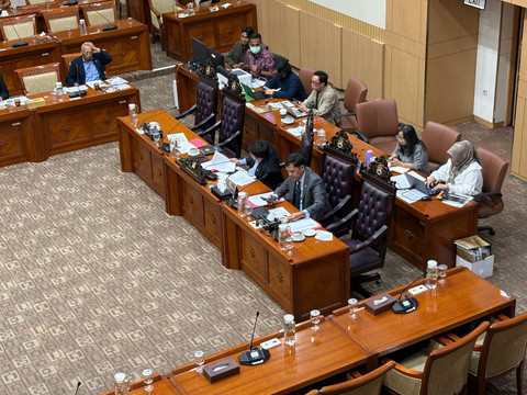 Suasana rapat Komisi III DPR dengan Mahkamah Agung dan Komisi Yudisial di Kompleks Parlemen, Senayan, Jakarta, Senin (15/6/2026). Foto: Nasywa Athifah/kumparan