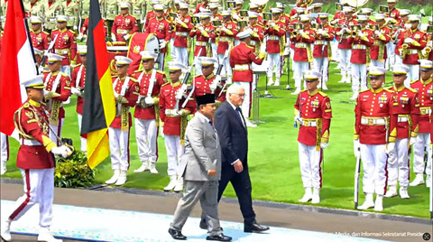 Presiden Republik Indonesia Prabowo Subianto menerima kunjungan kenegaraan Presiden Republik Federal Jerman Frank-Walter Steinmeier di Istana Merdeka, Jakarta Pusat, Senin (15/6/2026). Foto: YouTube/ Sekretariat Presiden