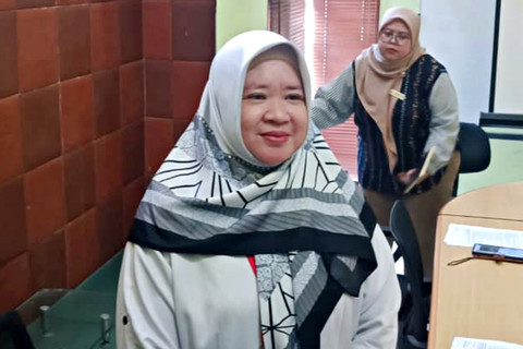 Fitry Agustine, Plt Kepala Perwakilan Ombudsman RI Jabar saat ditemui di kantor nya pada Senin (15/6/2026). Foto: Abisatya/kumparan