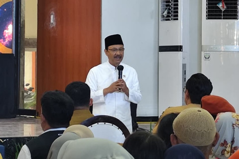 Mensos Saifullah Yusuf saat memberikan sambutan di Sekolah Rakyat Menengah Pertama 2 Medan, Senin (15/6/2026). Foto: Amar Marpaung/kumparan