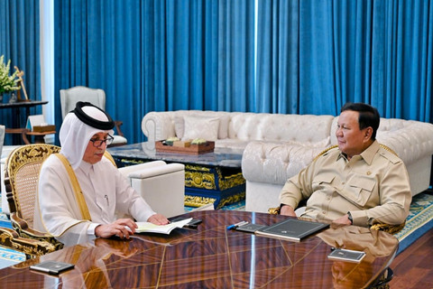 Presiden Prabowo Subianto menerima kunjungan kehormatan Menteri Negara Urusan Luar Negeri Qatar Sultan bin Saad Al-Muraikhi di Istana Merdeka, Jakarta, Senin (15/6/2026). Foto: Laily Rachev/Biro Pers Sekretariat Presiden