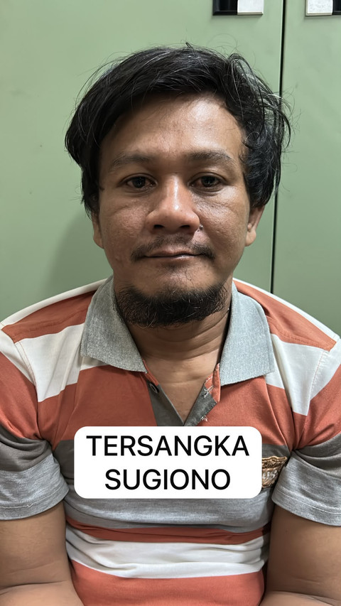 Tersangka dan barang bukti ganja di dalam paket berisi mie instan. Foto: Dok. Istimewa