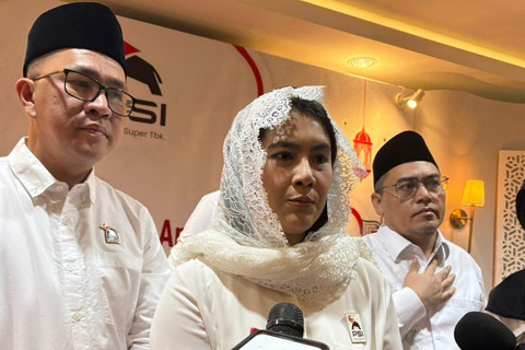 Wakil Ketua Umum DPP PSI Ratu Isyana Bagoes Oka usai santunan anak yatim di DPP PSI, Tanah Abang, Jakarta Pusat, Selasa (16/6/2026). Foto: Nasywa Athifah/kumparan