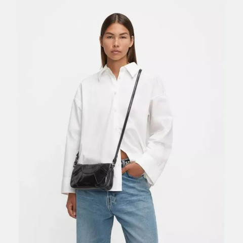 Liebeskind Berlin Esther Crossbody XS. Foto: Urban Icon