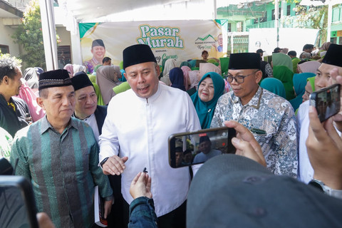 Wakil Ketua DPR RI Cucun Ahmad Syamsurijal menemui warga Desa Cihelang, Kecamatan Ciparay, Bandung, Selasa (16/6/2026). Foto: Dok. Istimewa